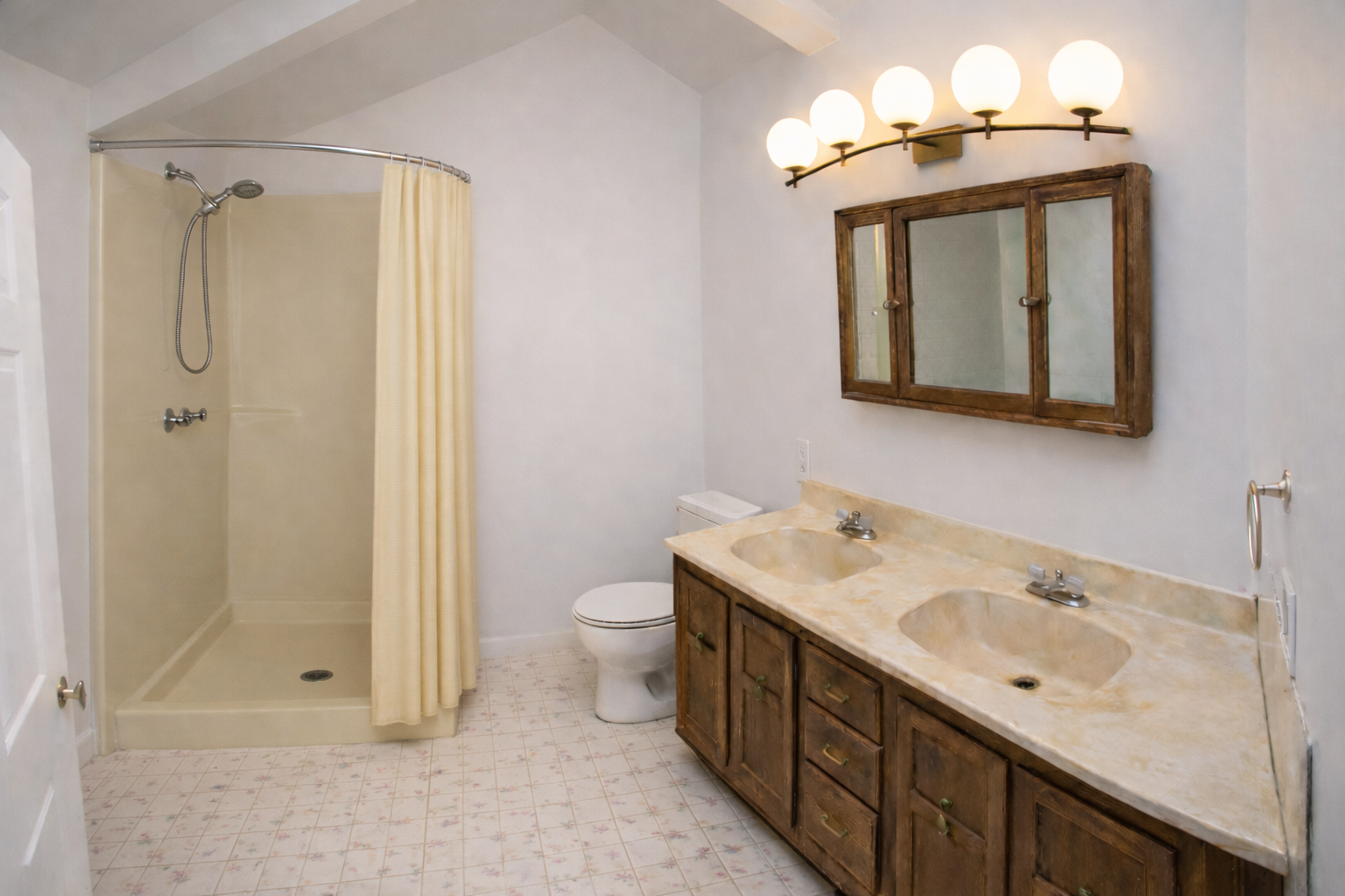 Bathroom before the remodel